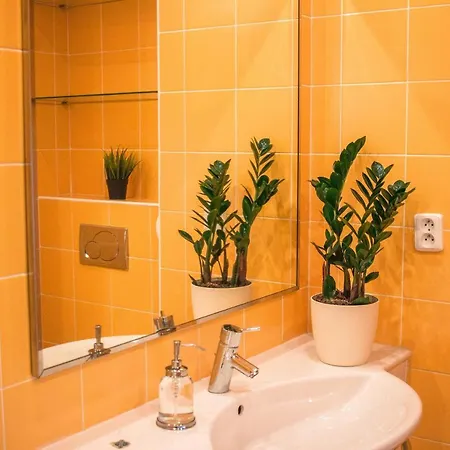 Lejlighed Spacious 2 Apt In Perfect Neighborhood *