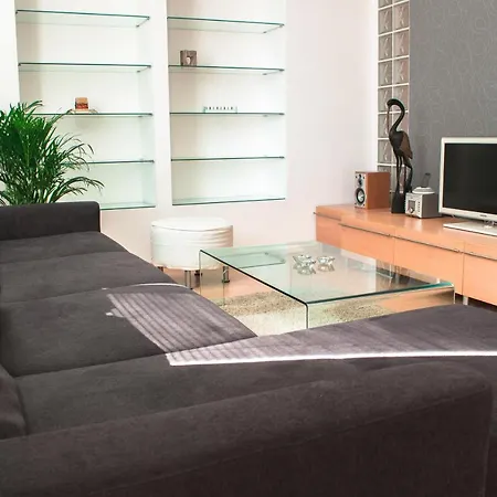 公寓 Spacious 2 Apt In Perfect Neighborhood