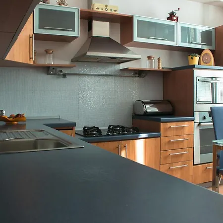 Daire Spacious 2 Apt In Perfect Neighborhood *